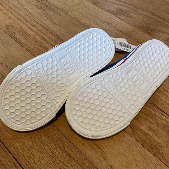 💫KIDS💫 Gap kids Spider-Man slip on sneakers - Picture 4 of 5